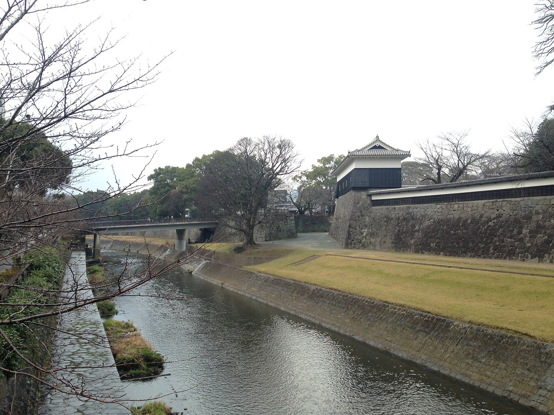 長塀河畔步道